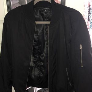black puffer jacket from pacsun